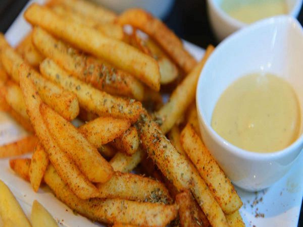 Fries Sprinkled with Cumin Powder