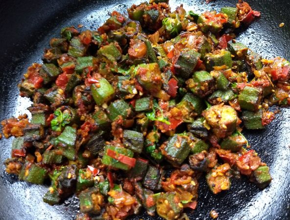 Okra masala